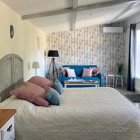 Domaine Au Coeur Des Alpilles Bed & Breakfast Maussane-les-Alpilles Exterior photo