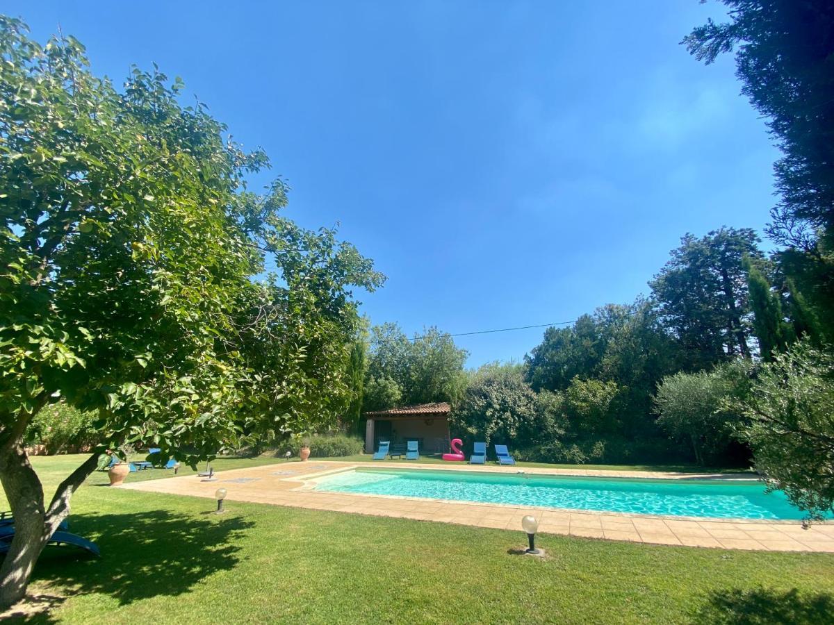 Domaine Au Coeur Des Alpilles Bed & Breakfast *