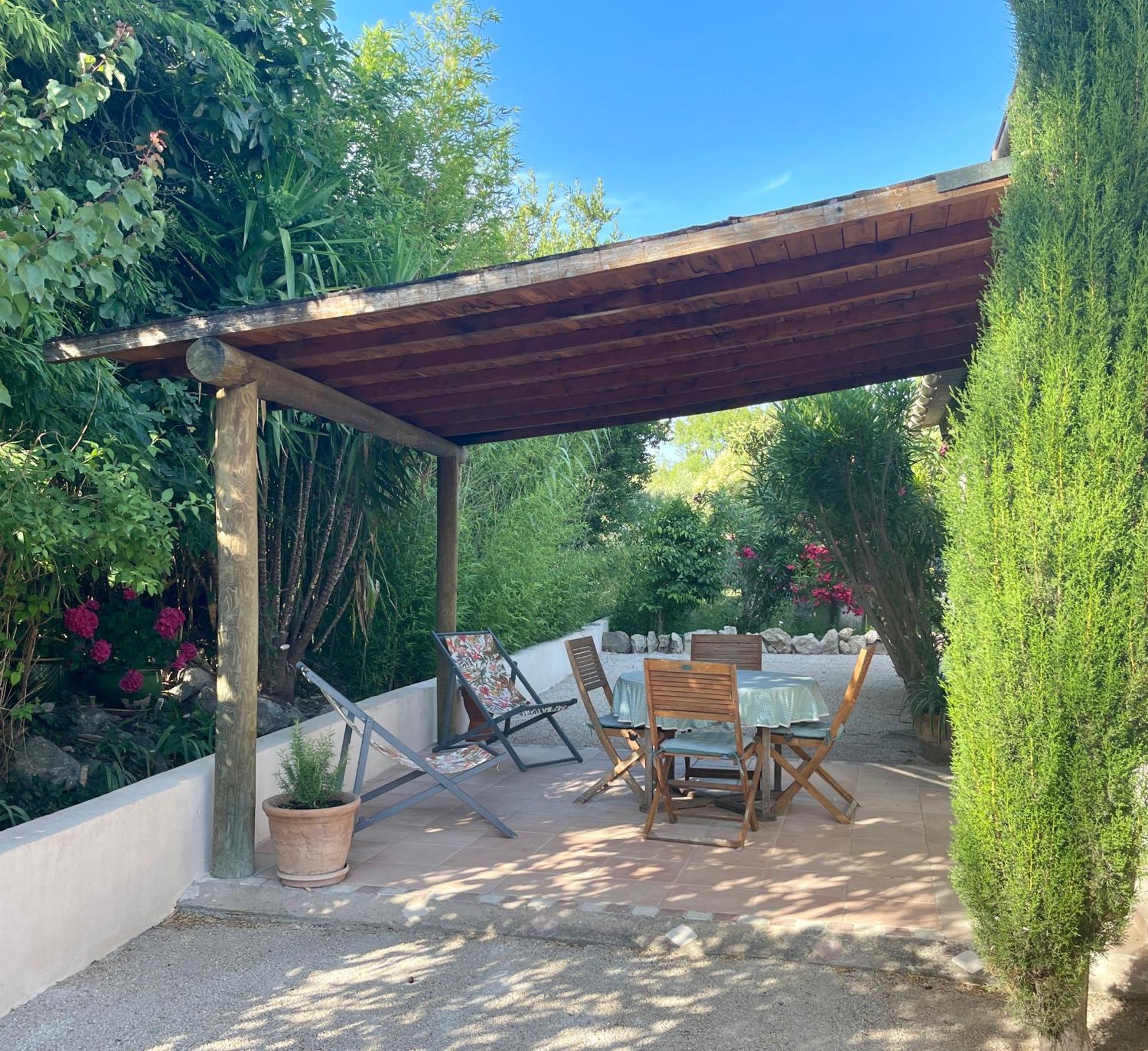 Bed & Breakfast Domaine Au Coeur Des Alpilles *