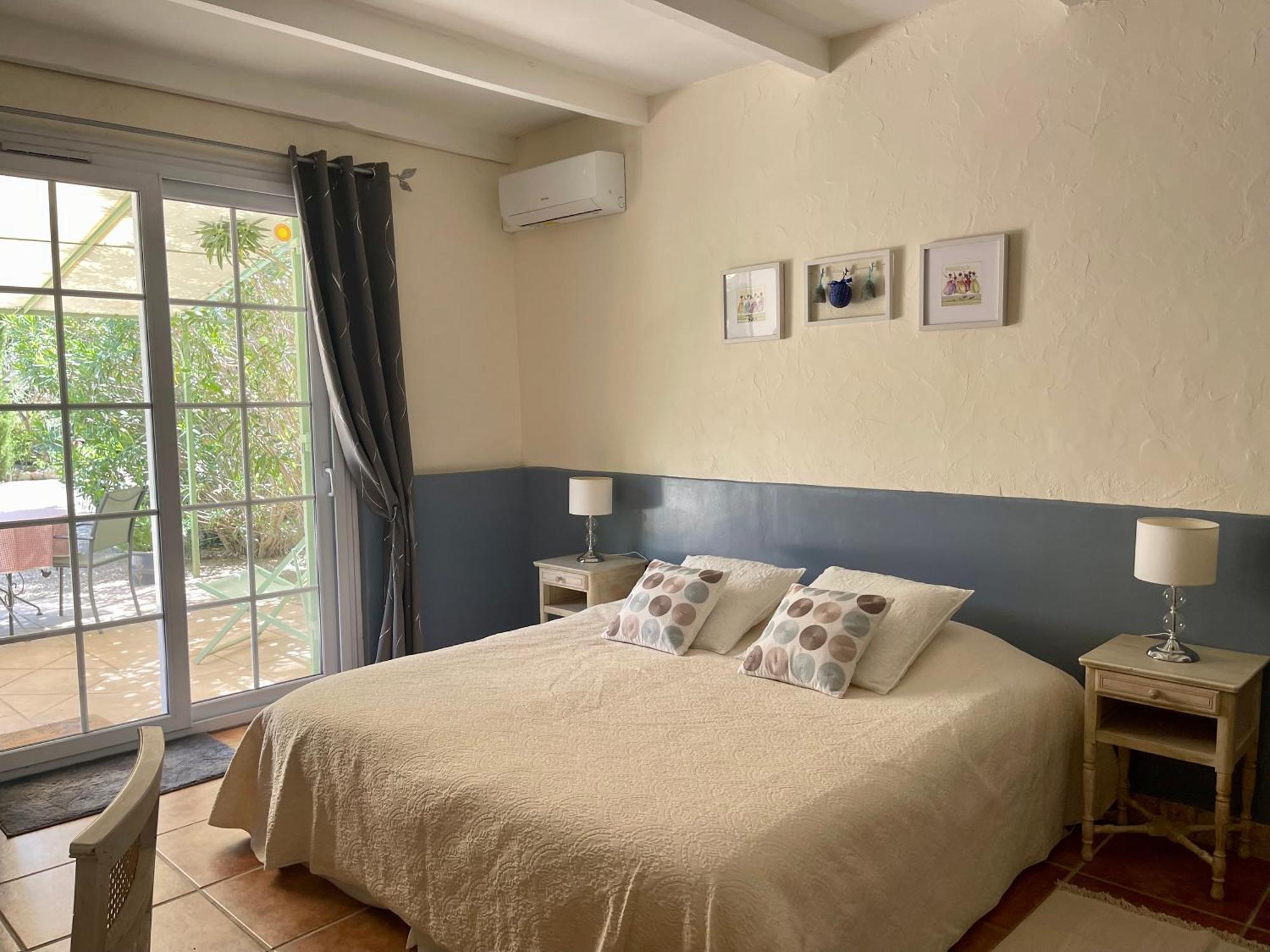 Bed & Breakfast Domaine Au Coeur Des Alpilles