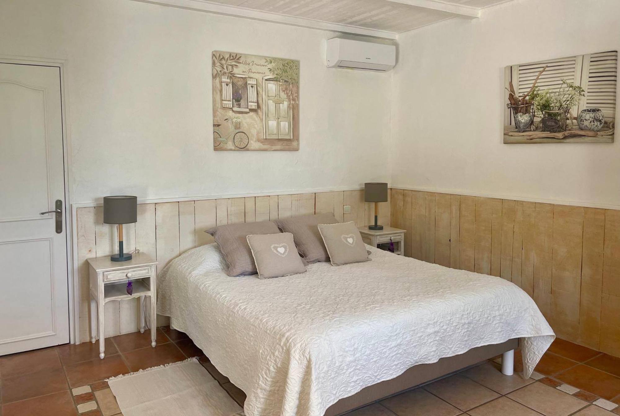 Bed & Breakfast Domaine Au Coeur Des Alpilles