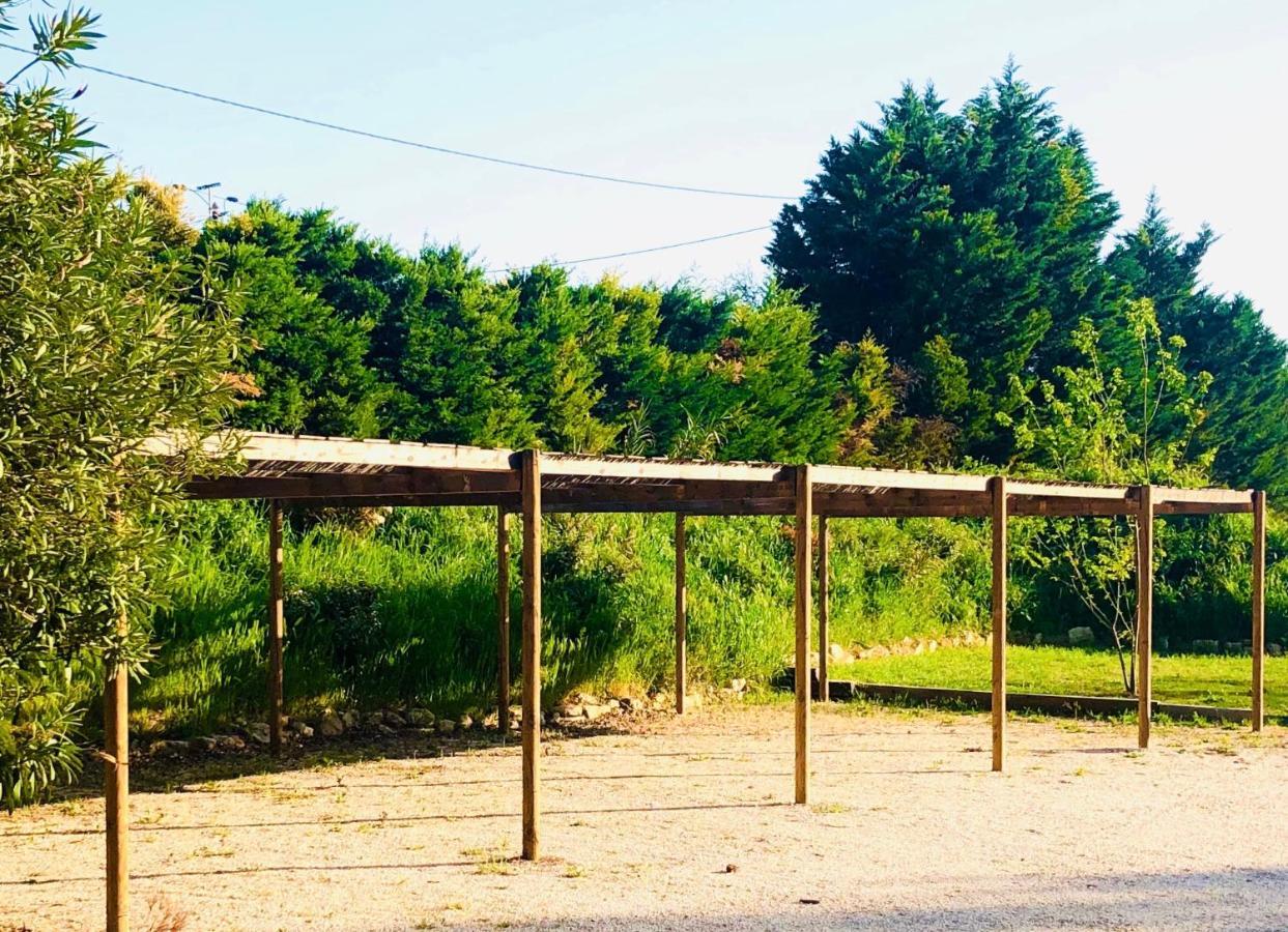Domaine Au Coeur Des Alpilles